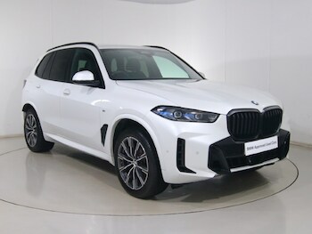 Used BMW X5 2024 for sale - 76981121: Photo