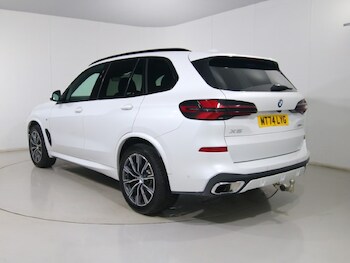 Used BMW X5 2024 for sale - 76981121: Photo