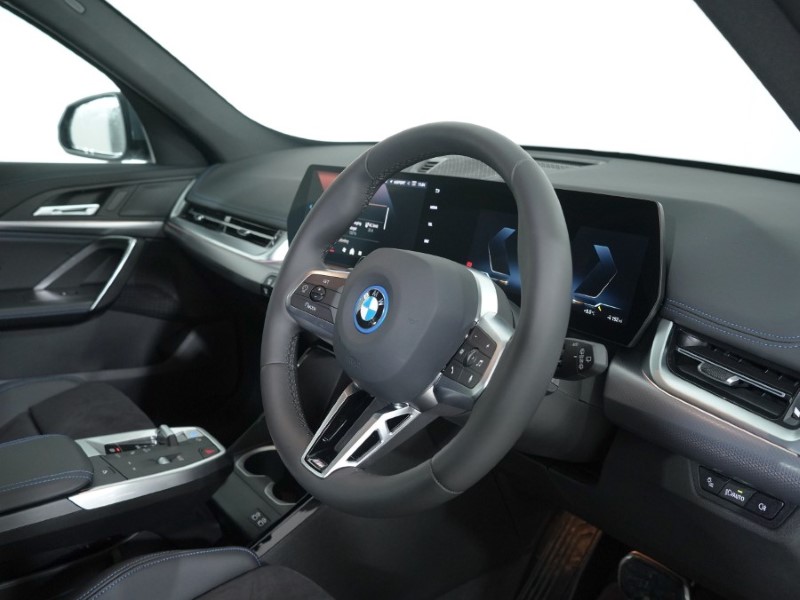 Used BMW iX1 2025 for sale - 77009412: Photo 6