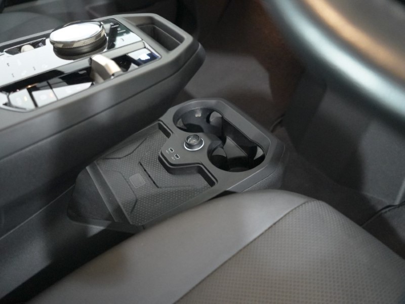 Used BMW iX 2023 for sale - 77848238: Photo 19