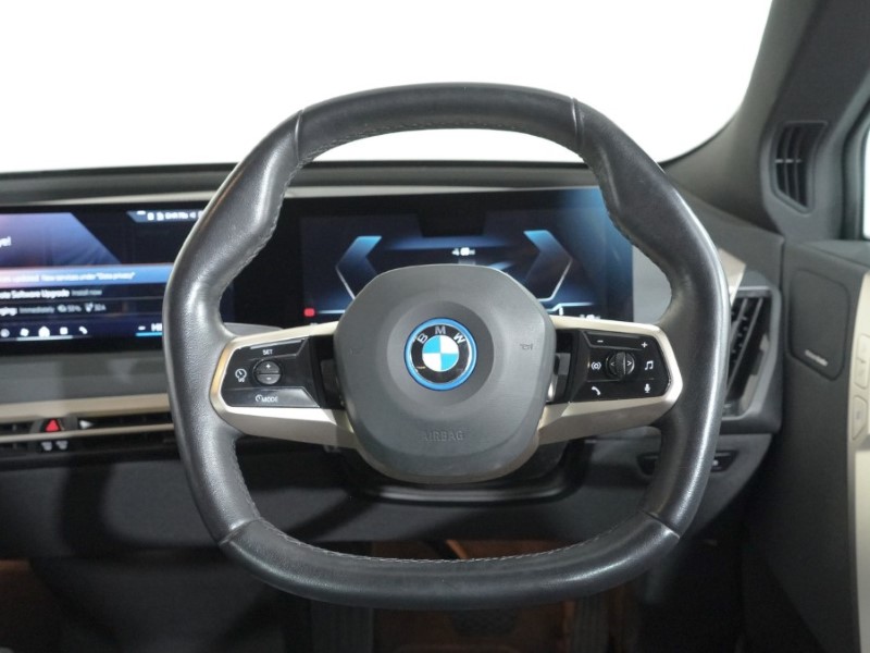 Used BMW iX 2023 for sale - 77848238: Photo 5