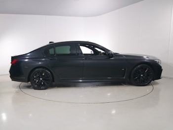 Used BMW 7 Series 2019 for sale - 78701257: Photo