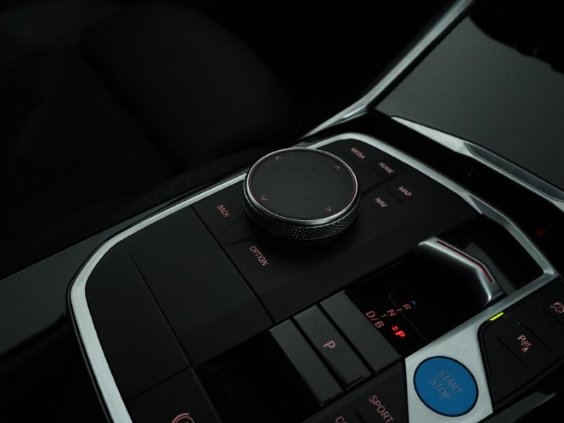 Used BMW i4 2023 for sale - 76982372: Photo 23