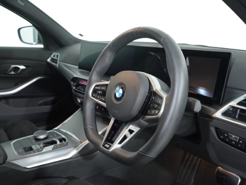 Used BMW 3 Series 2025 for sale - 76981965: Photo 6