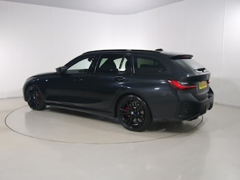 Used BMW 3 Series 2024 for sale - 79177009: Photo