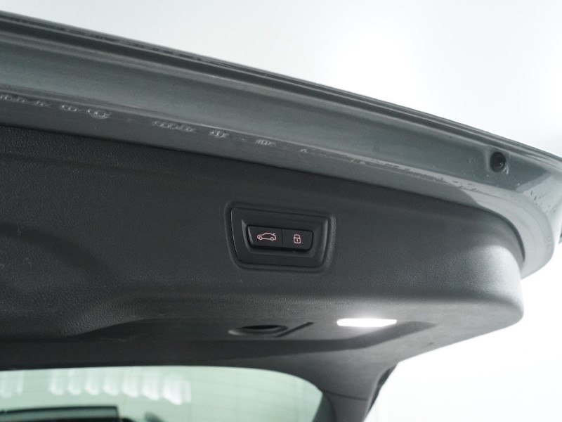 Used BMW 3 Series 2024 for sale - 77665234: Photo 28