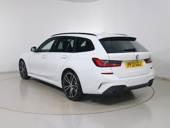 Used BMW 3 Series 2021 for sale - 77323546: Photo