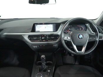 Used BMW 1 Series 2022 for sale - 77802076: Photo