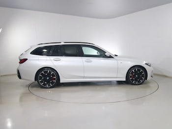 Used BMW 3 Series 2025 for sale - 77877742: Photo