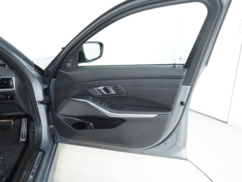 Used BMW 3 Series 2023 for sale - 77363425: Photo 47