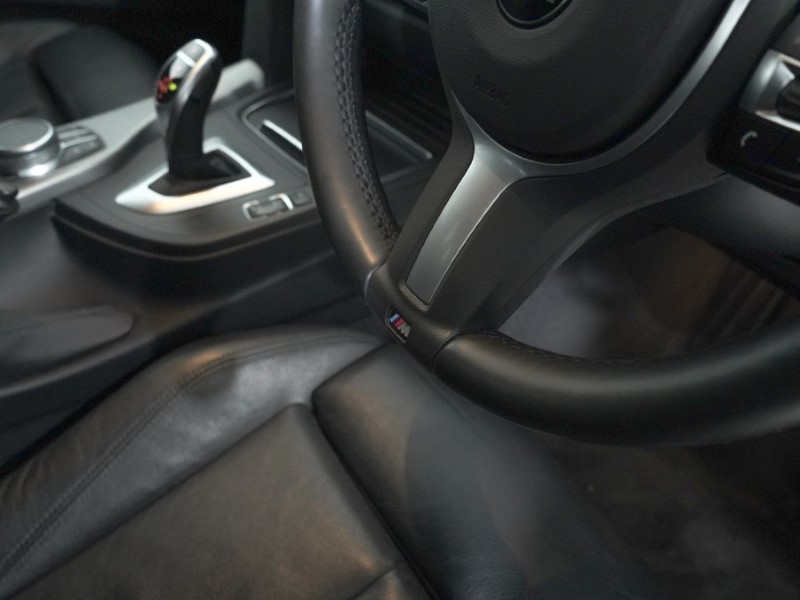 Used BMW 3 Series 2019 for sale - 77282592: Photo 36