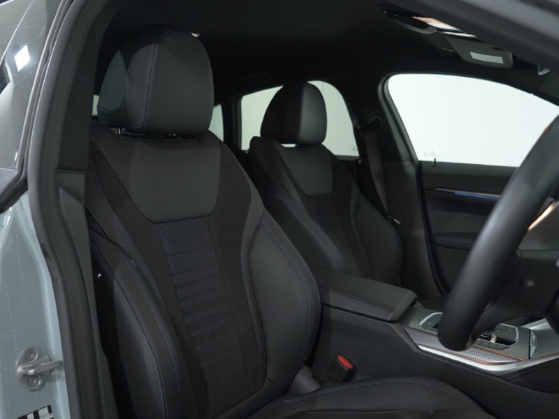 Used BMW i4 2024 for sale - 76981635: Photo 11