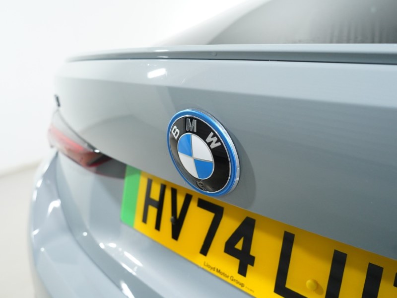 Used BMW i4 2024 for sale - 76981635: Photo 24