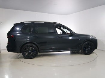 Used BMW X7 2024 for sale - 79124348: Photo