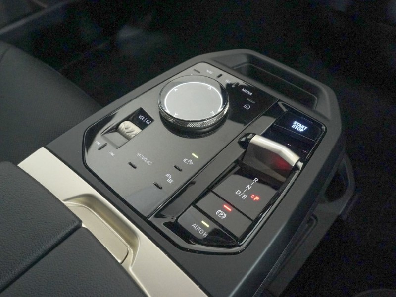 Used BMW iX 2022 for sale - 77519378: Photo 54