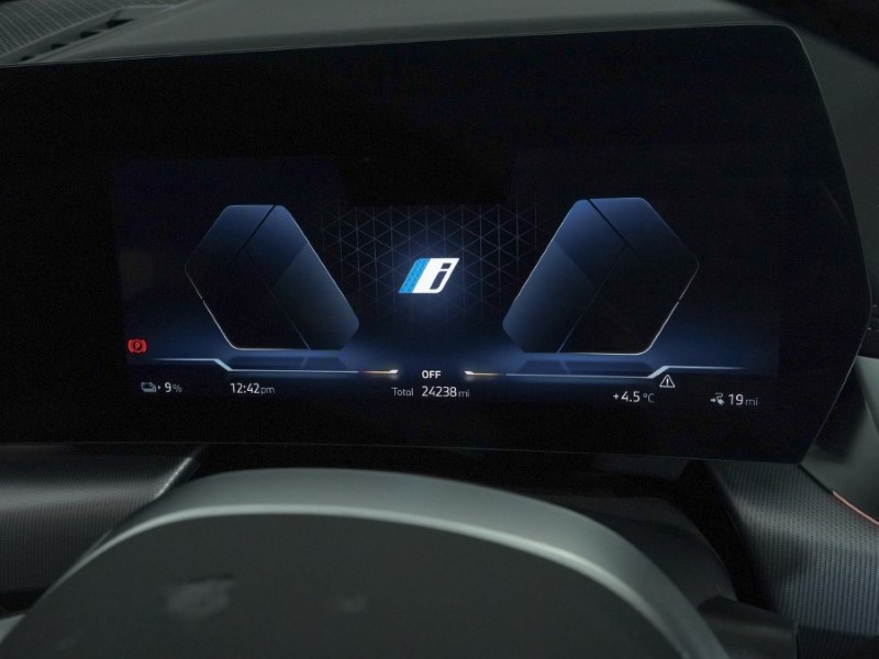 Used BMW iX1 2023 for sale - 77339556: Photo 9