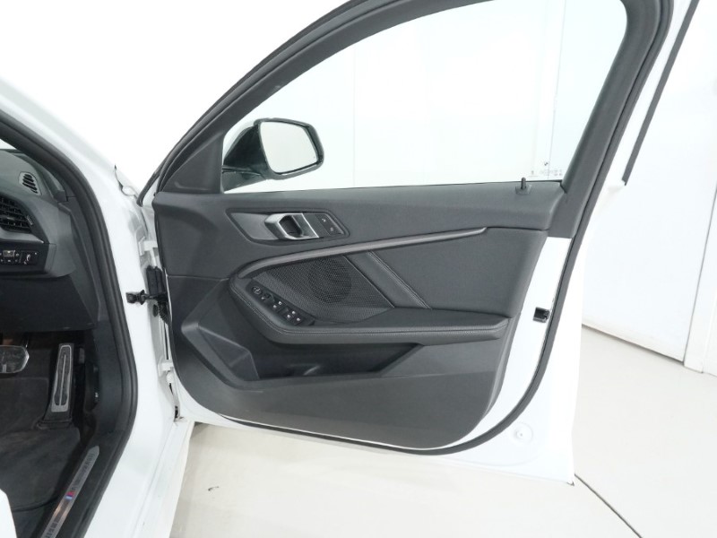 Used BMW 1 Series 2023 for sale - 77339548: Photo 37