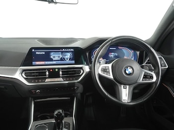 Used BMW 3 Series 2022 for sale - 78352772: Photo