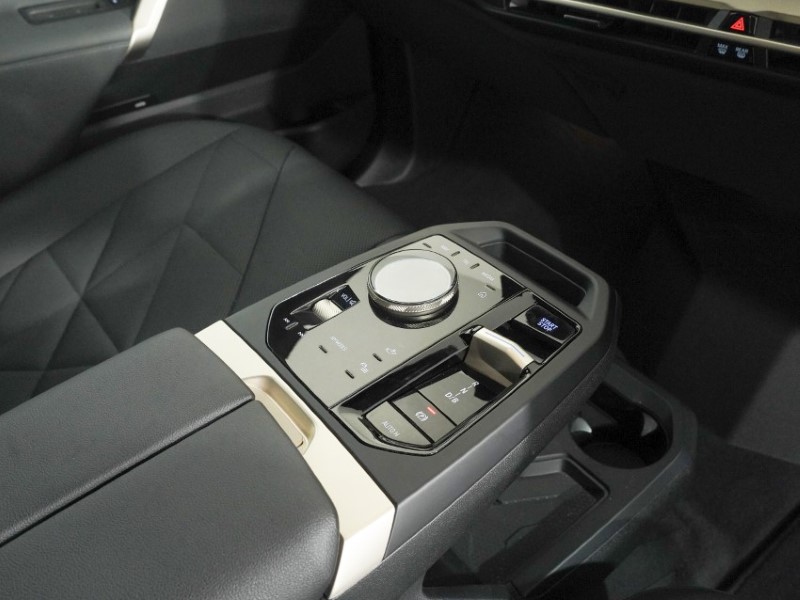 Used BMW iX 2024 for sale - 78190466: Photo 10