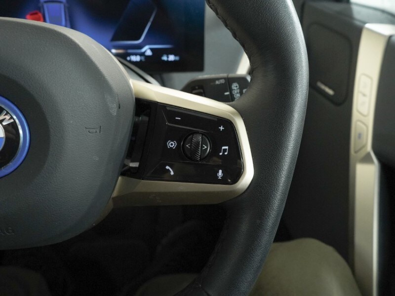 Used BMW iX 2024 for sale - 78190466: Photo 18