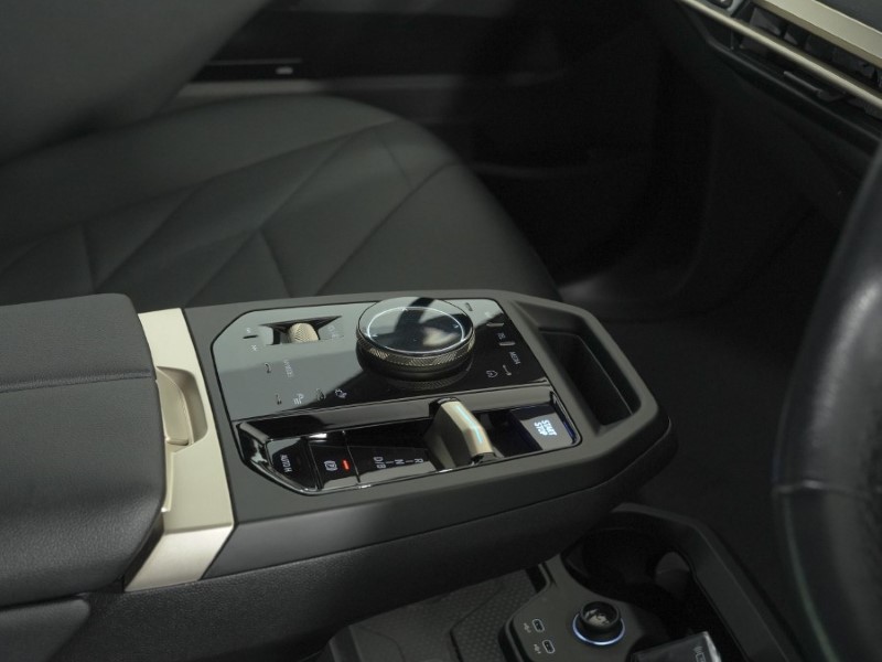 Used BMW iX 2022 for sale - 78014723: Photo 10