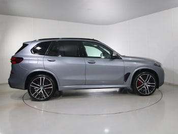 Used BMW X5 2025 for sale - 76980967: Photo