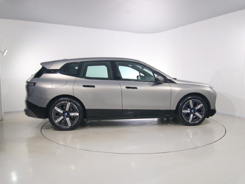 Used BMW iX 2023 for sale - 78025631: Photo 3