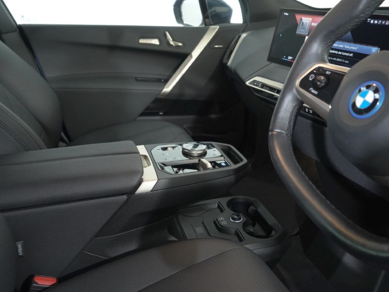 Used BMW iX 2022 for sale - 76981590: Photo 10