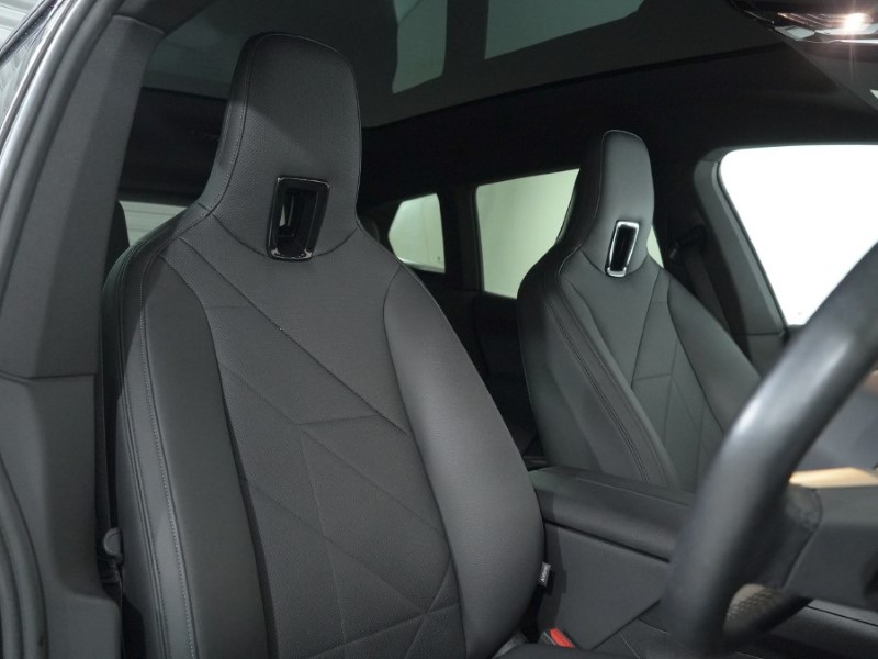 Used BMW iX 2022 for sale - 76981590: Photo 11