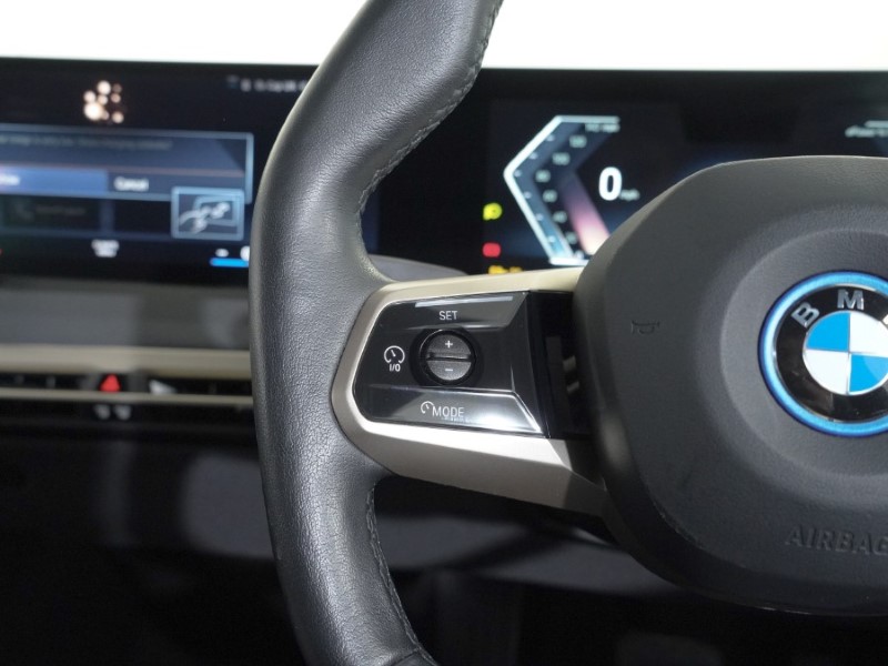 Used BMW iX 2022 for sale - 76981590: Photo 28