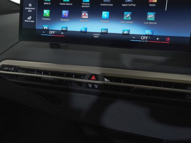 Used BMW iX 2022 for sale - 76981590: Photo 32