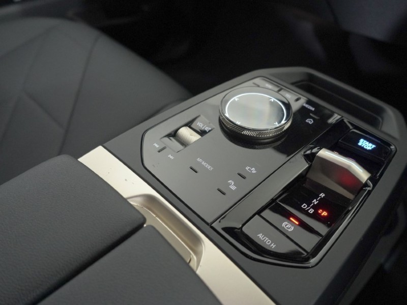 Used BMW iX 2022 for sale - 76981590: Photo 34