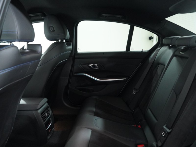 Used BMW 3 Series 2024 for sale - 77069049: Photo 12