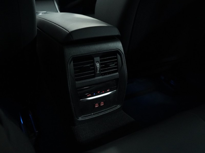 Used BMW 3 Series 2024 for sale - 77069049: Photo 48