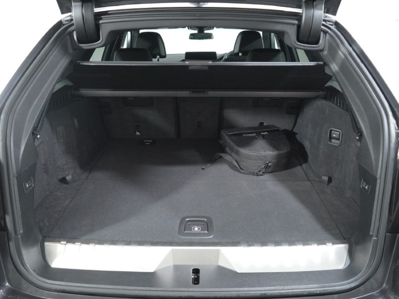 Used BMW 5 Series 2023 for sale - 77375926: Photo 13