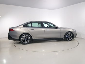 Used BMW i5 2024 for sale - 79057355: Photo