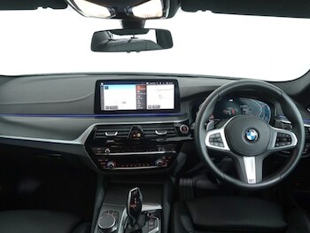 Used BMW 5 Series 2022 for sale - 76981260: Photo