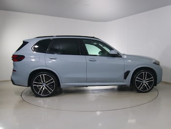 Used BMW X5 2024 for sale - 77515955: Photo