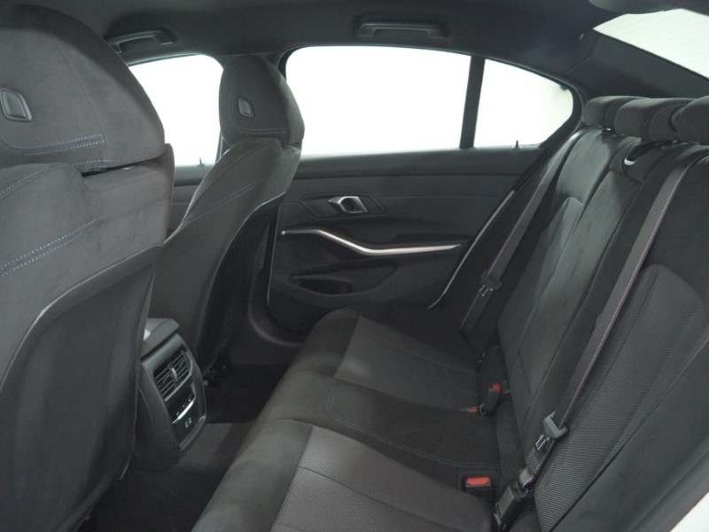 Used BMW 3 Series 2025 for sale - 77934548: Photo 12