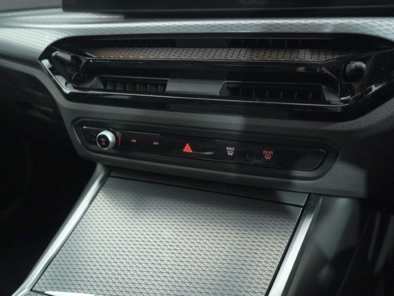 Used BMW 3 Series 2025 for sale - 77934548: Photo 29