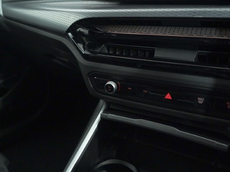 Used BMW 3 Series 2025 for sale - 77934548: Photo 33