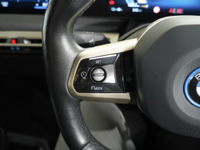 Used BMW iX 2022 for sale - 78081273: Photo 17