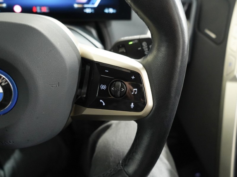 Used BMW iX 2022 for sale - 78081273: Photo 18
