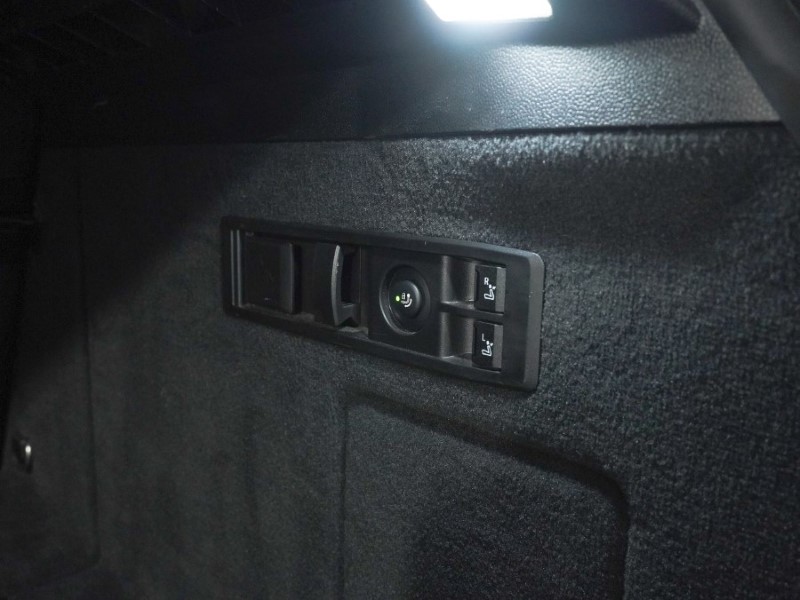 Used BMW iX 2022 for sale - 78081273: Photo 19