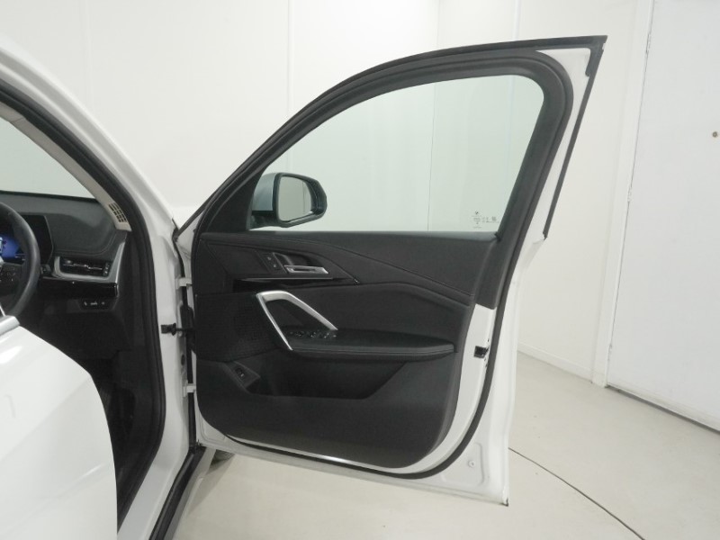 Used BMW iX1 2024 for sale - 78199118: Photo 32