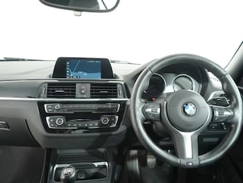Used BMW 2 Series 2019 for sale - 78456652: Photo