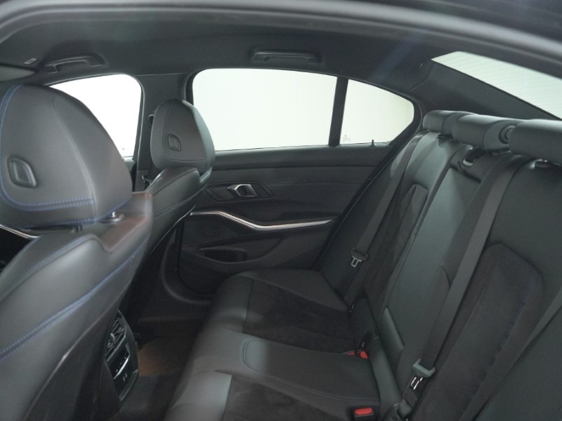 Used BMW 3 Series 2024 for sale - 77326438: Photo 12