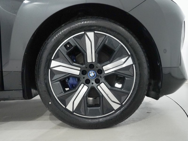 Used BMW iX 2023 for sale - 77745963: Photo 14