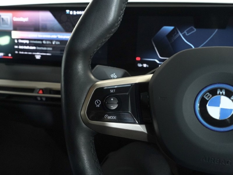 Used BMW iX 2023 for sale - 77745963: Photo 30