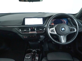 Used BMW 1 Series 2023 for sale - 78199117: Photo